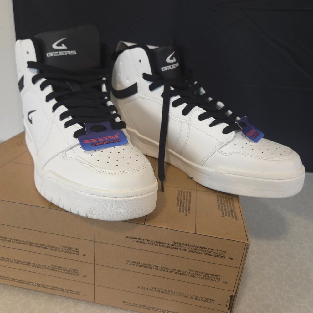 New With Tag All White Geer Sneakers Size 11 Very Nice!